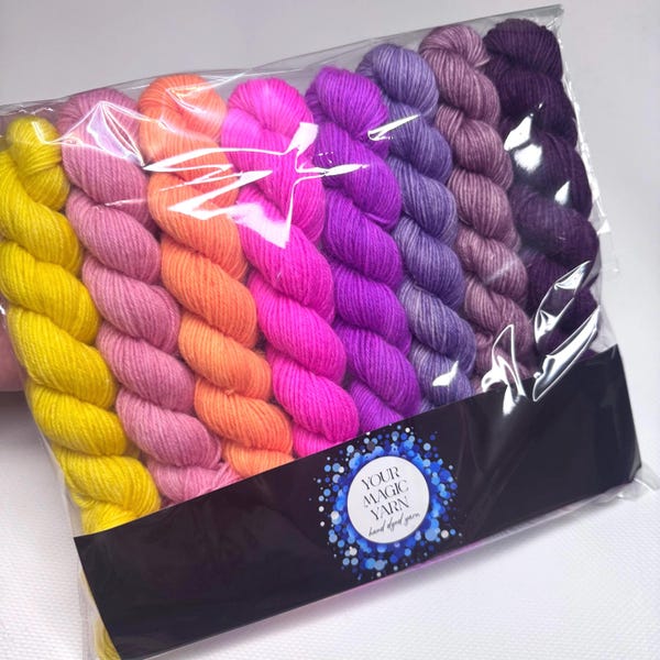 Lot de mini-écheveaux de laine à chaussettes 8/20 g, poids au doigt, fil à chaussettes, jeu de laines mini-échevettes lumineuses, laine mérinos arc-en-ciel néon teint à la main, à tricoter
