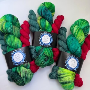 Hand Dyed Yarn Set, Christmas Garden, Speckled Sock Yarn, 80/20 Merino Nylon, Fingering Weight Indie Yarn for Knitting and Crochet, 400m