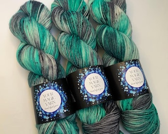 Deep Ocean Mystic Hand Dyed Yarn, 80 20 Merino Nylon Sock Yarn, Teal Grey Variegated Wool, Fingering Weight Wool Skein, Indie Dyed Yarn