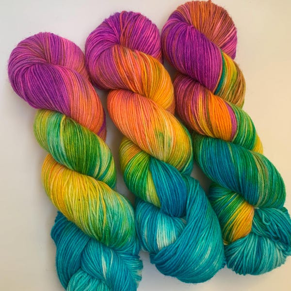 Hand dyed Painted Yarn, Perfect for Socks, 100g Skein, gift for Mather, merino blend, socks yarn, gift for a knitter, yarn