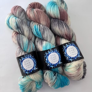 Hand dyed Painted Yarn, Perfect for Socks, 100g Skein, gift for Christmasе, merino blend, socks yarn, gift for a knitter, yarn