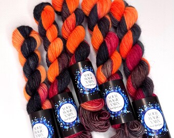 Hand Dyed Yarn, 20 g/80m, Mini Skeins, fingering weight, Sock Yarn for Knitting & Crochet, indie dyed yarn, yarn for socks