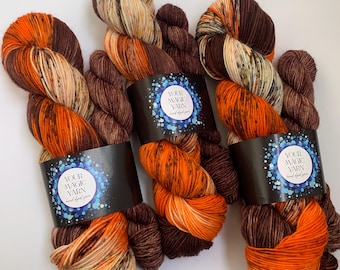 Set 100 en 20 g, sokkengaren, handgeverfd sokkengaren, fingering sokkengaren, geverfd garen, garen voor sokken, merinowolgaren, sinaasappel en chocolade