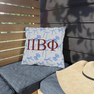 Almofada para área externa da irmandade Pi Beta Phi, Semana da Corrida Pi Beta Phi, Almofada com letras gregas, Presente de recrutamento, Casa grega, Dia de licitação, Produtos Pi Beta Phi