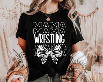 Mamá luchadora SVG PNG, Camiseta de mamá luchadora SVG, Mamá luchadora ruidosa y orgullosa SVG, Mamá de niños SVG, Vibraciones del día del juego, Descarga de silueta