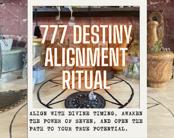 Può includere: Una superficie in legno con un disegno di pentagramma nero, un disco astrologico circolare e vari contenitori in vetro. Il testo recita 777 DESTINY ALIGNMENT RITUAL. ALIGN WITH DIVINE TIMING, AWAKEN THE POWER OF SEVEN, AND OPEN THE PATH TO YOUR TRUE POTENTIAL.
