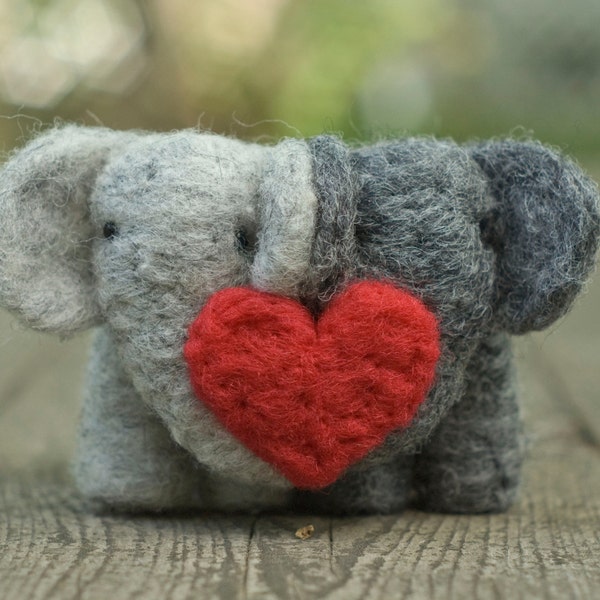 Needle Felted Elephant Couple with Heart