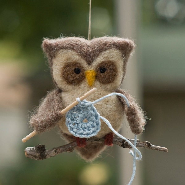 Needle Felted Owl Ornament - Crocheting