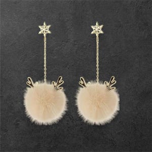 2 Pcs Fashion Plush Snowflake  Reindeer Stud Earrings – Cute & Creative Christmas Earrings for Women, Holiday Party Jewelry