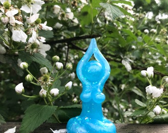 Summer Magic Meditation Goddess Sculpture (Litha, Summer Solstice, figurine)