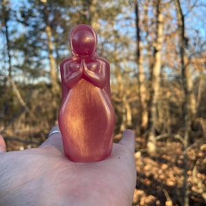 Spring Restoration Cloaked Goddess Statue, Persephone peach (Ostara, story goddess, figurine, spring equinox)