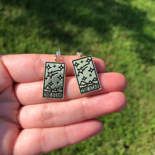 Tarot Card Earrings - The Star: Gold-tone (wiccan, astrology, tarot, cards, reading, divine, inspiration, transformation)