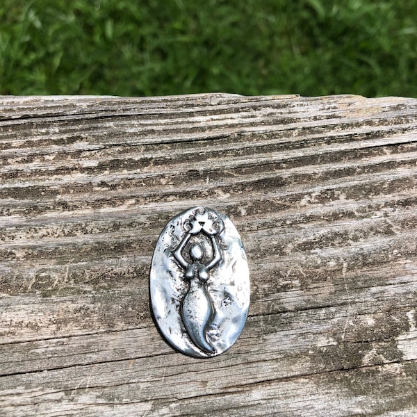 Dream Goddess Pewter Charm, charms of Avalon (priestess, wiccan, pagan, ceremony, goddess)