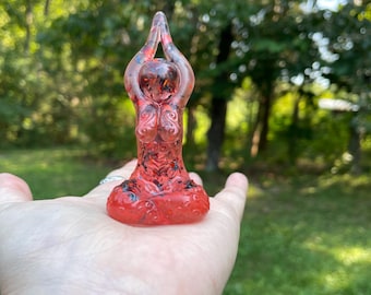 SPECIAL EDITION Pele Meditation Devi Goddess Statue (statue, figurine)