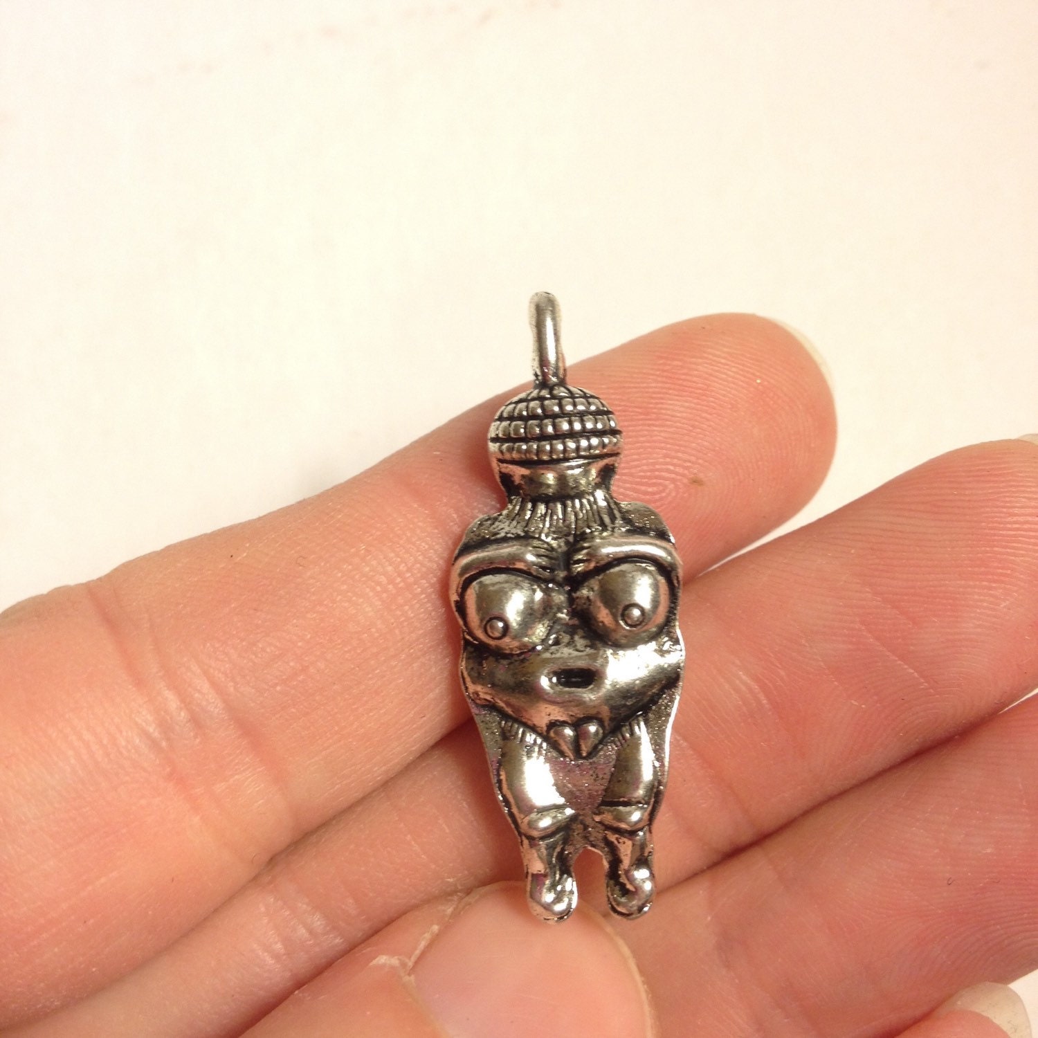 Hand Carved Amethyst Goddess of Willendorf and Sterling Silver Pendant 509287AMS