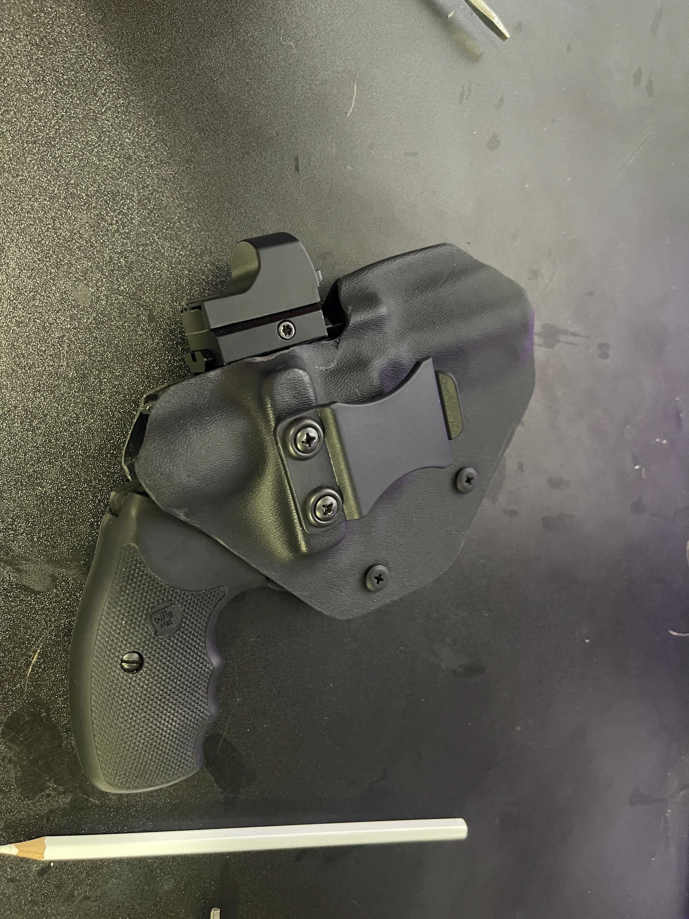 Kydex holster (Charter Arms Mag Pug) (IWB)