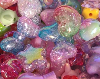 Sopa de cuentas acrílicas gruesas kawaii: dijes de flores, corazones y estrellas con purpurina