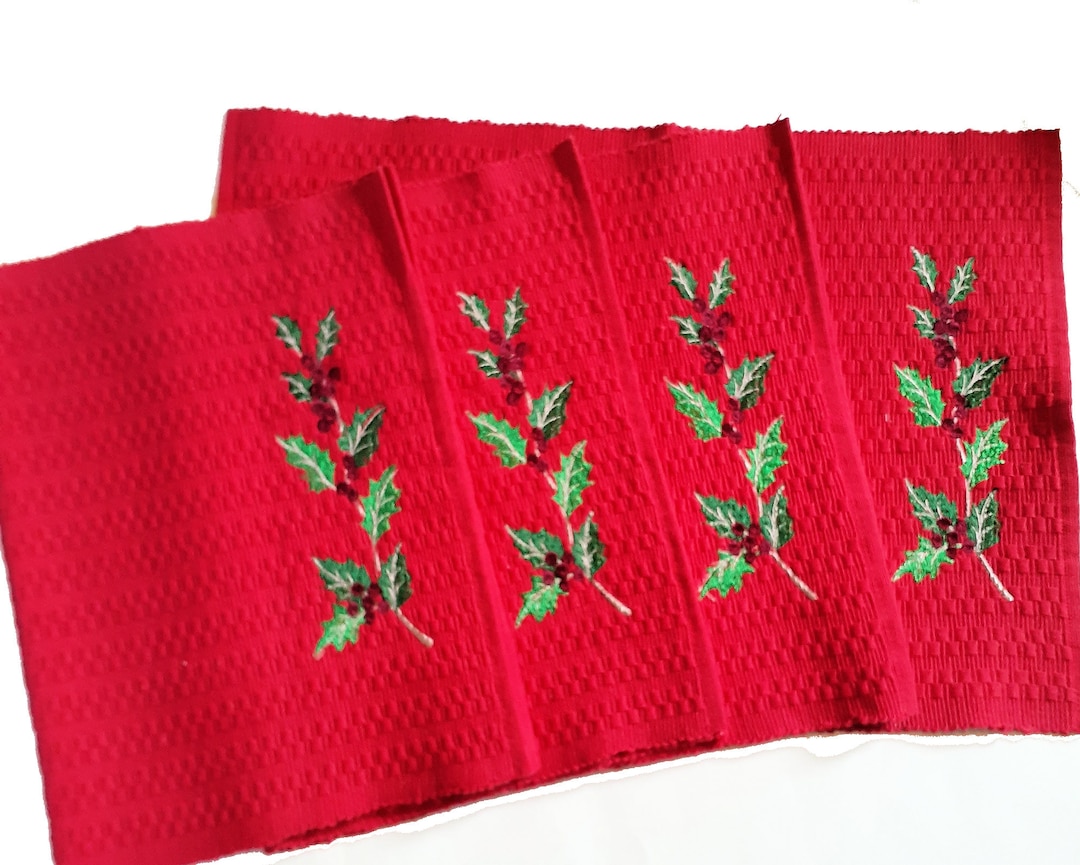 Christmas Holiday Embroidered Placemats Set of 4 Holly Etsy
