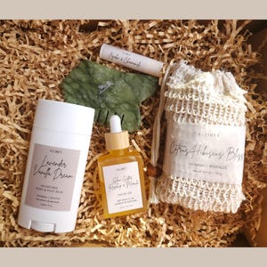 All-Natural Facial Gift Set | Brightening Marula Face Oil | Charcoal Detox Soap | Vitamin E Body Balm | Gua Sha | Gifts Under 100 for Her