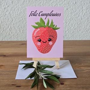 Feliz cumpleaños tarjeta, linda fresa kawaii, fiesta de cumpleaños, fresa, feliz cumpleaños, español tarjeta, tarjeta de felicitación