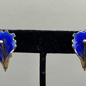 Vintage Norway Sterling Silver and Blue Enamel Cartridge Flower Clip On Earrings