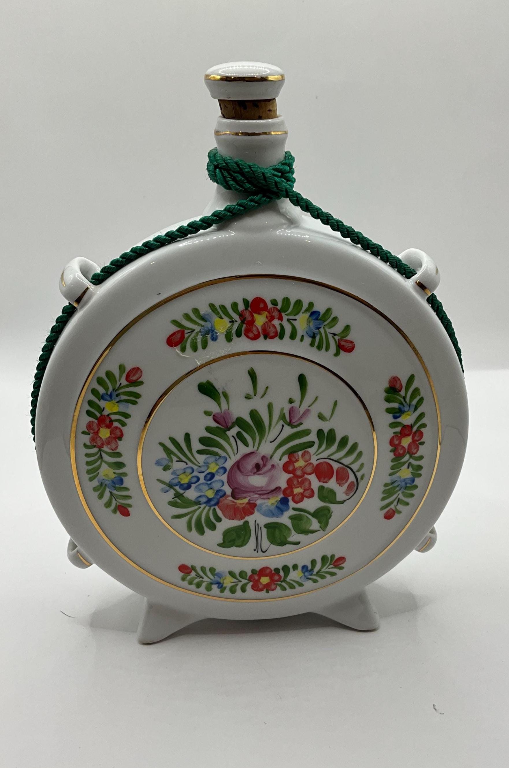 HOLLOHAZA/ホロハーザ、スカロップバスケット織りフローラルティー