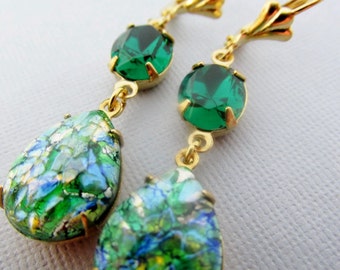 Emerald Green Opal Earrings, Vintage Earrings, Green Teardrop Opals, Gold Opal Earrings, Emerald Green Swarovski Rhinestone Earrings