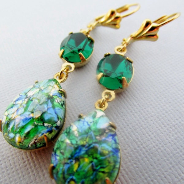 Emerald Green Opal Earrings, Vintage Earrings, Green Teardrop Opals, Gold Opal Earrings, Emerald Green Swarovski Rhinestone Earrings