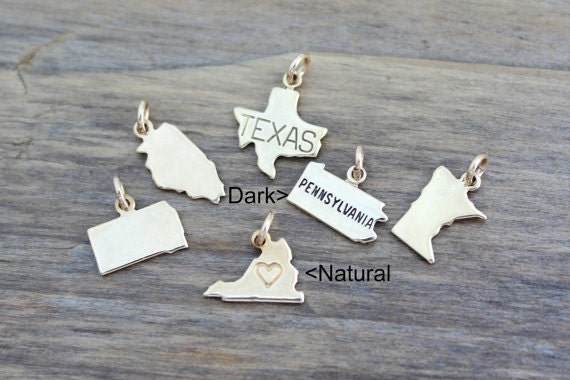 Small Gold State Charms with Jump Ring, 50 States, Personalized Gifts, Going Away Gift, Graduation Gift, State Jewelry