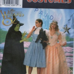 Wzór kostiumu Czarnoksiężnika z Krainy Oz: Simplicity 7808 Glenda, Dorotka, Zła Czarownica – rozmiary dla dorosłych 6-10