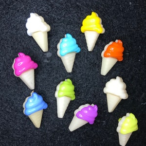 Cute Ice Cream Cone Plastic Shank Buttons
