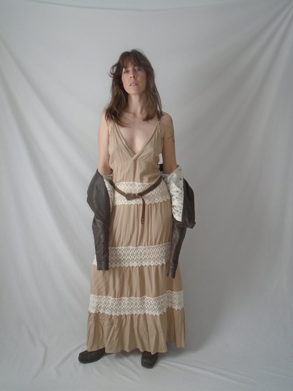 earthy crocheted maxi dress - vintage y2k 00s - sm