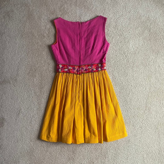 bright floral embroidered sleeveless cotton mini … - image 3