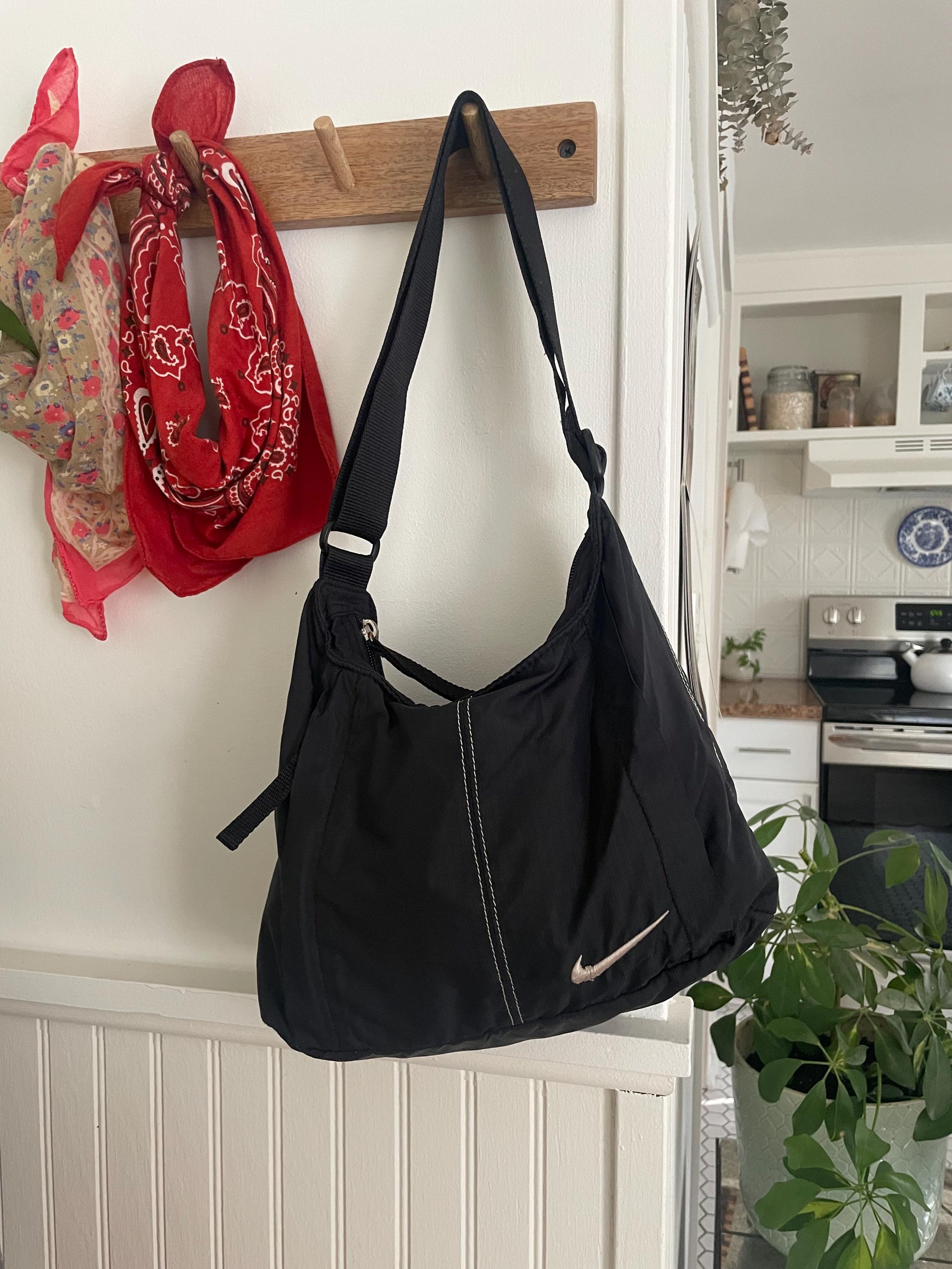 Nike Messenger Bag