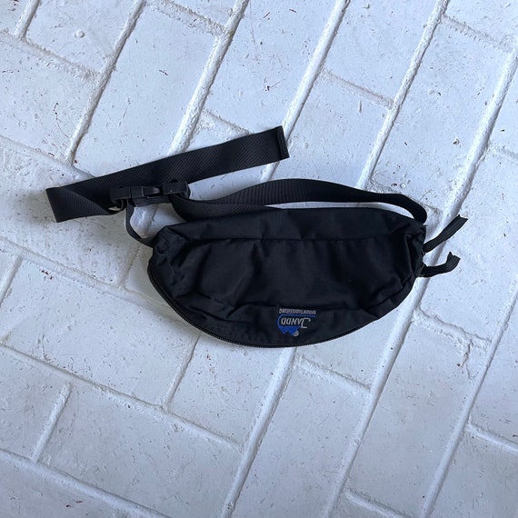 black nylon sling bag fanny pack - vintage 90s - image 1