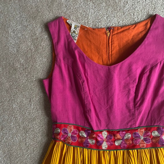 bright floral embroidered sleeveless cotton mini … - image 4