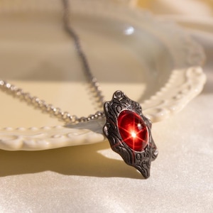Dante,Devil May Cry Dante perfect amulet, Dante Vergil red crystal pendant necklace, DMC cosplay jewelry, Gamer gift,anime necklace