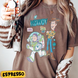 vintage Toy Story Buzz et Woody Bestie t-shirt, chemise Howdy Space Ranger Infinity Beyond, t-shirt Disney Toy Story Land, t-shirt voyage Disneyland image 1