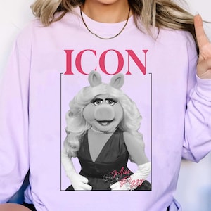 Disney Muppets Miss Piggy Icon Poster T-shirt, Retro Miss Piggy Portrait Shirt, The Muppets Tee, Gift For Girls, Disneyland Girl Trip Shirt