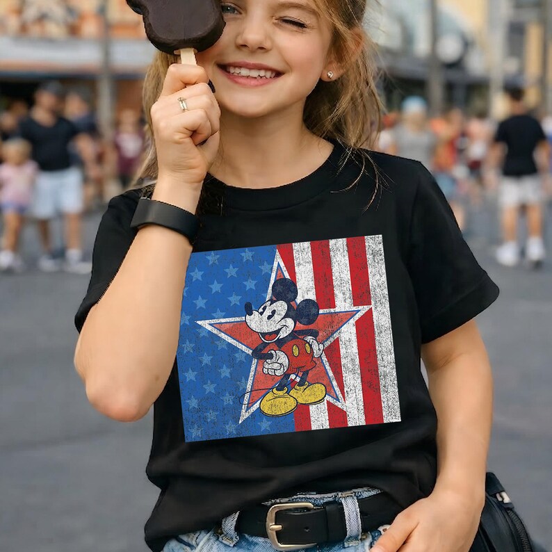 Maglietta vintage Disney Topolino 4 luglio, maglietta Mickey Americana Star USA 250° anniversario, completi coordinati per viaggio in famiglia a Disneyworld e Disneyland immagine 5