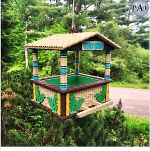 Tiki Bar Bird Feeder