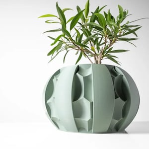 Erna Planter Pot with Drainage, Geometric Diamond Design