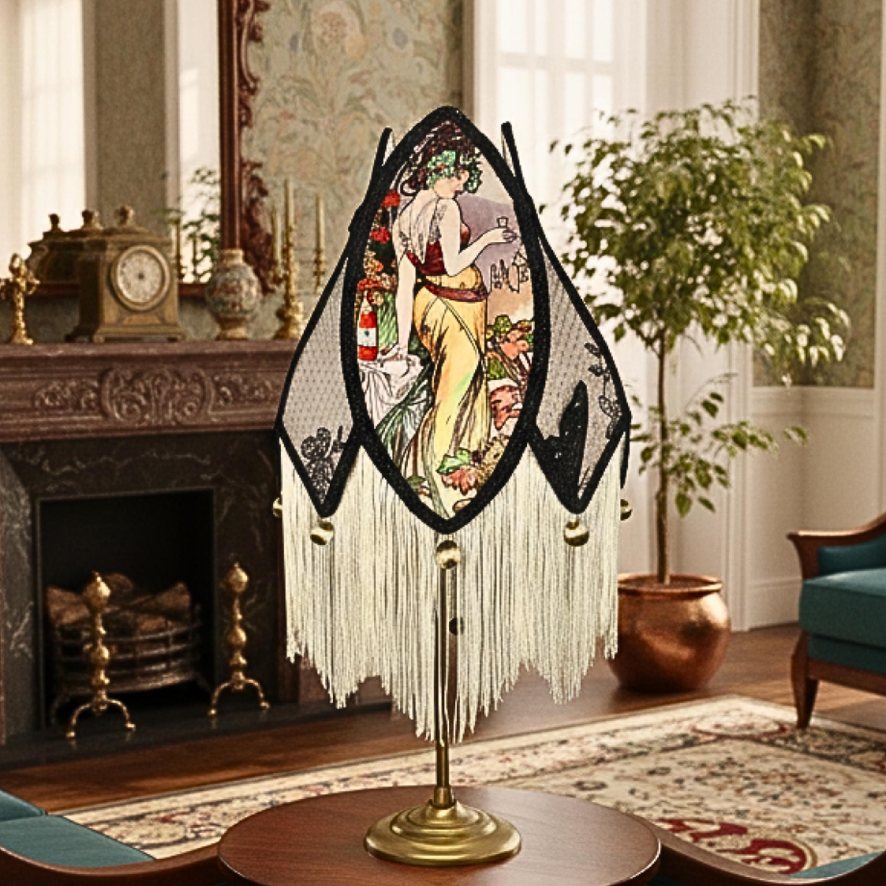ミュシャ　Mucha　ガラススタンドライト Alphonse Mucha Lamp - Etsy