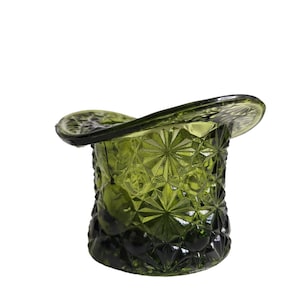 Vintage Fenton Large Top Hat Daisy Button Avocado Green Glass Vase 3.5&quot; tall MCM