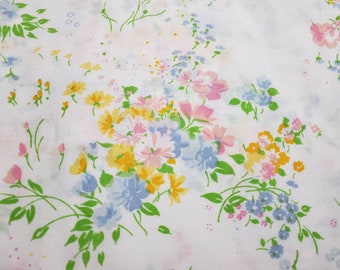 Cottagecore Vintage Full Size Flat Sheet Cannon Monticello Floral Blue Yellow Pink White