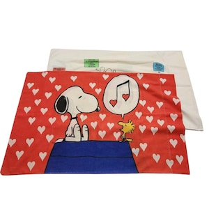 Vintage Set mit 2 Peanuts Snoopy und Woodstock Hearts Kissenbezug und Full Snoopy Gang Conversation Bubbles