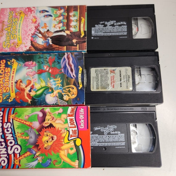 ディズニーVHS32本セット！レアVHSあり。送料無料！ ディズニーVHS 10本セット プリンセスなど人気シリーズ ビデオ