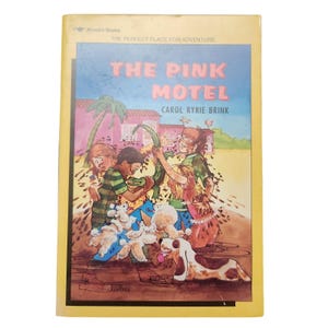 Vintgae 1993 Pink Motel di Carol Ryrie Brink Copertina flessibile