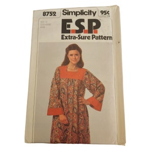 8752 Vintage Simplicity SEWING Pattern Misses Extra Sure Pattern Caftan OOP ESP