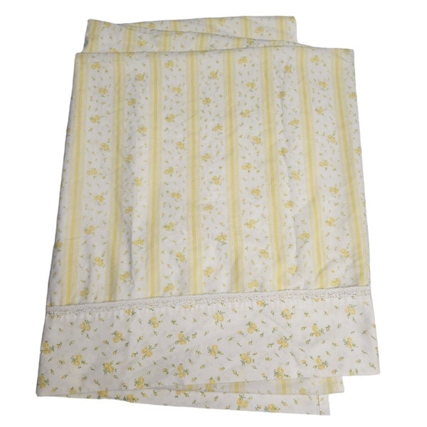 Vintage Fashion Manor Yellow Floral Small Roses Double Full Flat Sheet JC Penney